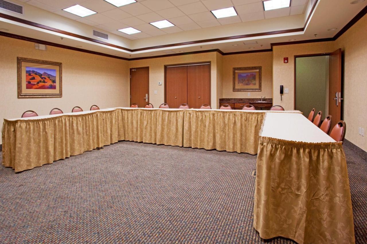 Holiday Inn Express Hotel & Suites Tooele By Ihg Zewnętrze zdjęcie