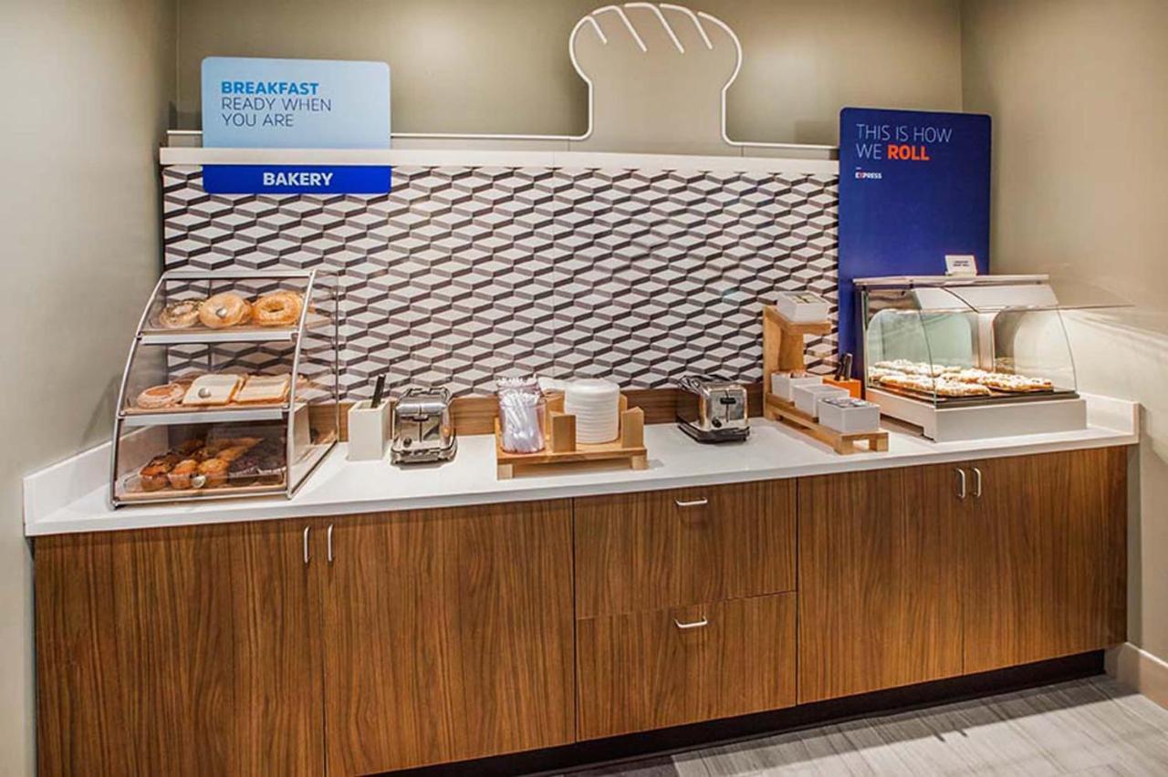 Holiday Inn Express Hotel & Suites Tooele By Ihg Zewnętrze zdjęcie
